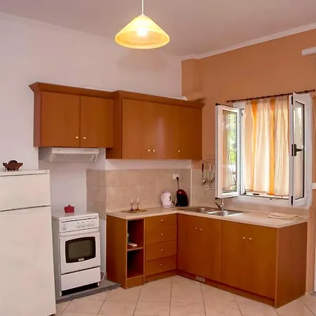 Studio Tonia - Beach, Corfu Пелекас