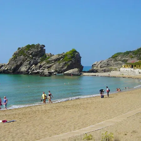 Studio Tonia - Beach, Corfu Апартаменты Пелекас